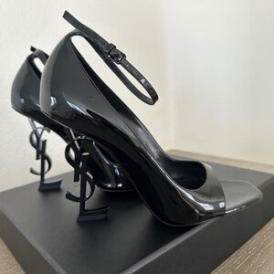 Black opyum open toe ysl sandal